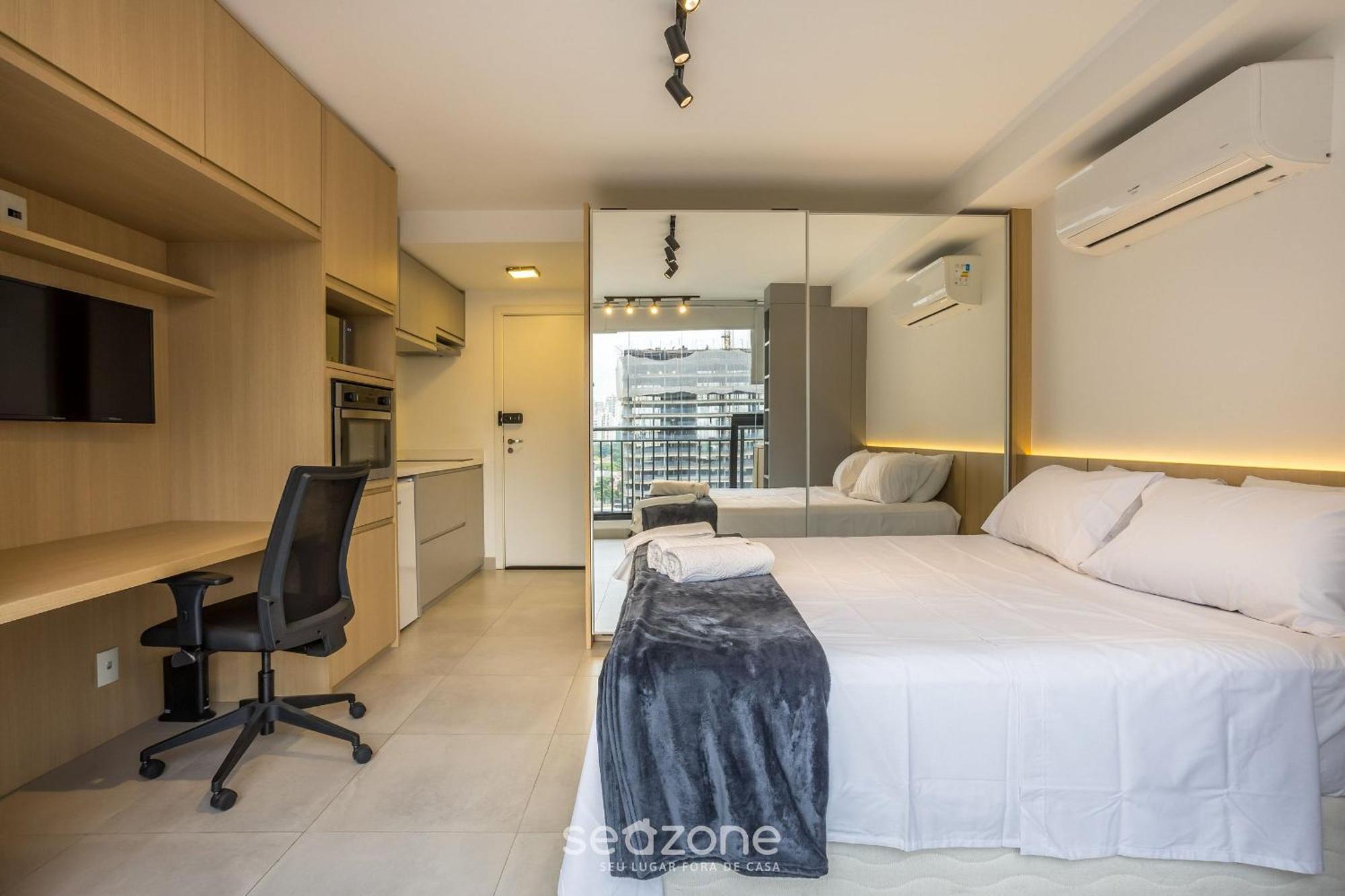 Moderno A 450m Do Metro - Ism0806 Apartamento *
